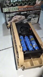 Mainan Anak Tank Terbaru Bisa Berjalan HC019A | Mainan Edukasi Anak Viral Ada LAmpu Dan Suara Mainan Anak Laki Laki | Mainan Anak Termurah Bahan Bagus Anti Pecah BIsa COD