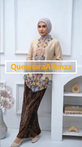 Kebaya Encim Modern Kombinasi Bunga Warna Putih Lengan Panjang
