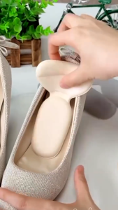 Insole Sepatu Empuk Kebesaran Wanita Pria T-Shape Alas Sandal Tumit Sol Kaki Bantalan Insol Shoe