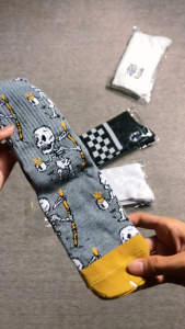 Kaos Kaki Oldschool Motif Skate Merk Panjang Premium - Hosela Project