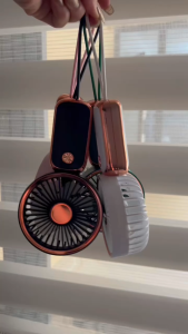 Good Hyun Gold Handheld Small Fan: A Compact & Efficient Summer Companion