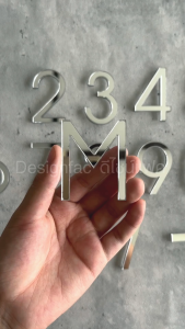 ป้ายบ้านเลขที่สีเงินเงา สวยหรูดูดี ป้ายเลขที่บ้านโมเดิร์น เลขที่บ้านอะคริลิค สไตล์มินิมอลDesignfac