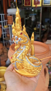 องค์พญานาค สูง 8.5 นิ้ว สีทอง พญานาคสีทอง พญานาคพ่นน้ำ องค์พญานาคพ่นน้ำ บูชาพญานาค ตั้งพญานาค รูปปั้น องค์