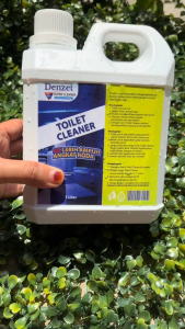 TOPCLEAN TOILET CLEANER dan DENZET TOILET CLEANER: Ciptakan Kamar Mandi Bersih & Segar
