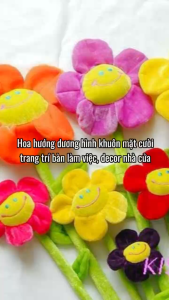 Hoa Hướng Dương hình khuôn mặt cười ST GROUP bằng vải nhung mềm dễ thương trang trí bàn làm việc decor nhà cửa buộc rèm