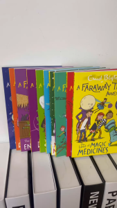 Enid Blyton a Faraway Tree Adventure Remote Tree Adventure 10 Books/setChildrens Elementary Chapter Novels English Book Sets