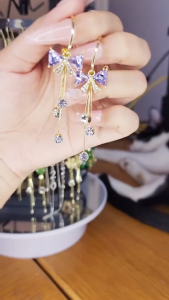 [Có video] Bông tai nữ kiểu nơ xanh đính đá tua rua sang trọng quý phái phù hợp đi tiệc đi hội chất liệu hợp kim phong cách Nhật Hàn BSTKL - [NaLa Shop]