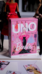 [Mattel Creations] UNO Canvas Barbie Fashion Model Collection Deck (HYH43)