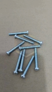 10 BIJI BAUT JP M5X35 PAN HEAD SEKRUP M5 X 35 PANJANG 35CM 35 CM 5X35 5 X 35 MM 35MM OBENG PLUS SKRUP PUTIH GALVANIZ GALVANIS GALPANIS PITCH DRAT 0.8