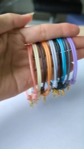 สร้อยข้อมือเชือกปรับเล็กใหญ่ได้ เชือกคอตตอนเกาหลีเงา ตะขอก้ามปูทอง