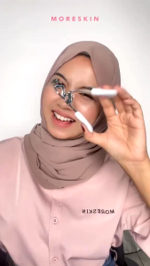 Maskara Moreskin: Melentikkan, Menebalkan, dan Tahan Lama