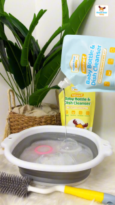 Moose Gear Baby Bottle Cleanser 500ml Unscented /Apple Scent Antibacterial Resealable Leak Proof Cap