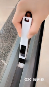 MixHome Eco-Friendly Plastic Window Screen Keyboard Cleaning Brush Dustpan