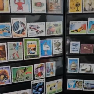 Album ghép sẵn 500 con tem quốc tế tổng hợp thuộc nhiều nước không trùng lặp