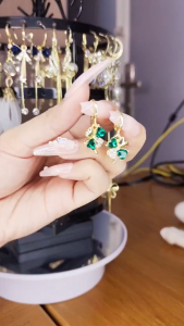Bông tai nữ đơn giản xu hướng mới - trang sức đi tiệc hoa tai nữ hàn quốc earrings for women UY293 bông tai hoa bông tai dáng dài bong tai nữ kiểu bạc bông tai dự tiệc BSTKL - [NaLa Shop]