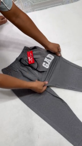 Quần thun dài cho bé trai thêu logo GAD