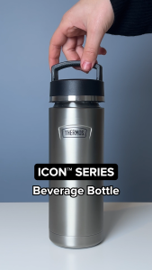 Thermos® IS2002 Water Bottle with Screw Top (กระบอกน้ำสุญญากาศ) 710ml รุ่น ICON™ วัสดุ สแตนเลส