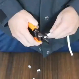 Tang Dekrustasi Kupas Potong Jepit Kabel Kawat Listrik 4 In 1 Multifungsi Wire Stripper Plier