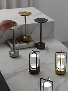 Rechargeable Bar Table Lamp Retro style Metal Upgrade 3-color Touch Control Desk Lamp Bedroom Bedside Lamp Restaurant Hotel Table Decorative Light