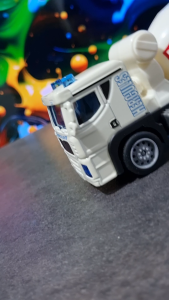 Diecast Miniatur Mainan Mobil Alat Berat Konstruksi Truk Semen Mixer Molen Pullback Metal