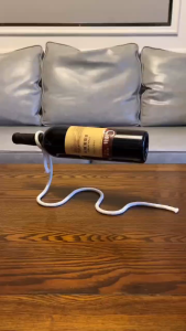 Rope Red Wine Rack Snake Bracket Wine Bottle Holder Modern Style For Home Decoration Table Decor Wine Cabinet Display
