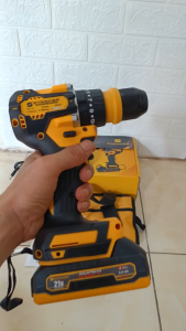 Máy khoan pin cầm tay đa năng STARKER công nghệ Đức  động cơ từ không chổi than  chuyên dụng cho thợ