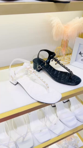 Giày sandal cn xích HALEY STORE gót cao 3cm mũi tròn khóa xích chữ x quai cài tiểu thư đi chơi đi học đi du lịch