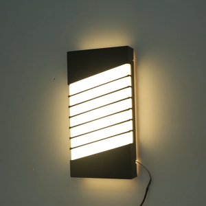 Lampu Dinding Tempel Hias Taman Pilar Teras Outdoor
