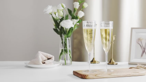 Elegant Clear Plastic Champagne Flutes 50pcs Set Reusable Party Wine Glasses for Wedding and Events