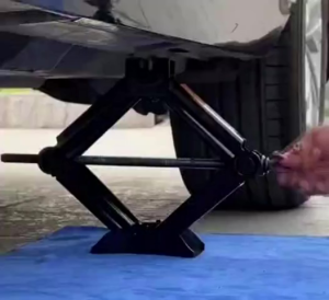 MANSOON Kunci Dongkrak Mobil Universal Jack Ratchet Wrench Besi Dongkrak Mobil Wheel Lug Wrench