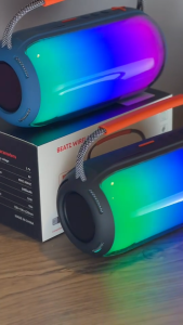 HY113 ลำโพงบลูทูธ มีไฟLED คุณภาพดี ฟังก์ชั่นครบ สามารถเชื่อมต่อ 2 ตัวพร้อมกันได้ (ถ่ายจากสินค้าจริง)