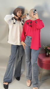 CARLINA Kemeja Zra Bunga Timbul Kra Ruffle Chic