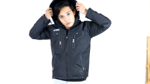 Jaket Olahraga Bola Arema Free Nama Jaket  Pria Parasut Tebal Windprooft Bisa Custom Logo Sablon Dtf