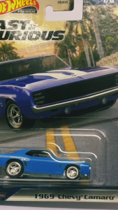 Mô hinh xe Chevy Camaro 1969 Fast and Furious Series 1:64 Hot Wheels Premium