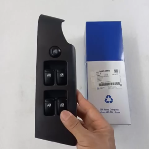 Công tắc lên xuống kính tổng Daewoo Gentra. Công tắc kính tổng Gentra chính hãng