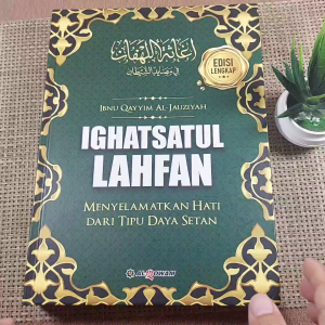 Buku Ighatsatul Lahfan: Menyelamatkan Hati dari Tipu Daya Setan