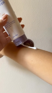 Mooi Pure Glow Tone Up Booster - Lotion Pencerah kulit 100gr