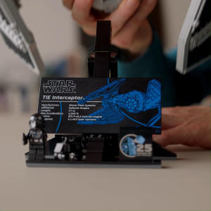 LEGO Star Wars 75382 TIE Interceptor (1931 Pieces)