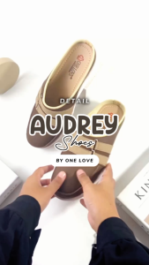 ONE LOVE AUDREY SEPATU BUSTONG WEDGES MULES WANITA