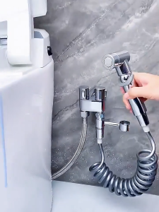 Van Nước 2 Cổng Ra Chữ H Inox 304 Và Bộ Vòi Xịt Vệ Sinh Tăng Áp Tay Gạt Chia Nước Bồn Cầu Máy Giặt