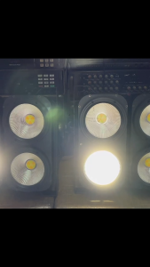 AUDIENCE LIGHT 4x100w LC400b Cob Led Par Lights Cob Led Dmx Blinder Stage Lights Blinders Light Cob 4 Eye Matrix Par Lights for Stage Lighting Cold+Warm White Color Party Lights Dj Disco Lights for Wedding Parties