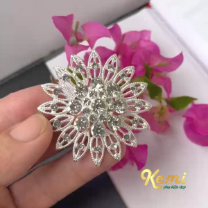 Hoa cài áo bông chanh leo đính đá 5cm kiểu dáng 3D nổi khối trang trọng