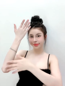 Body Tuyết Fairy dưỡng trắng da cao cấp dạng Tuýp mẫu mới tặng kèm muối dâu tằm và 1 quà tặng bất ngờ từ shop