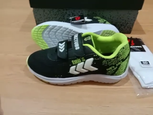 Sepatu Sekolah Anak Laki Laki Perempuan Cewek Cowok Warna Hitam Tali Perekat Rekat Velcro Kecil Tanggung Umur Usia PAUD TK SD SMP SMA Kelas 1 2 3 4 5 6 7 8 9 0 Tahun-BALITASHOP1006212009