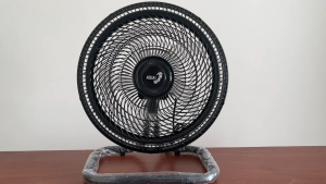 Quạt sàn Asia VY616 Kiểu chân quỳ 55W | Mẫu mới màu đen cánh trong suốt | Tốc độ 1300 vòng/phút