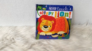 Never Touch a Sleep Lion! Buku Edukasi untuk Anak