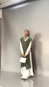 Shabiyan.id 458 Outer Panjang Long Vest Muslimah Crinkle CEY