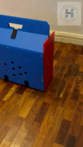 Derby box/collapsible single cockbox for game fowl for chicken (Random Color)