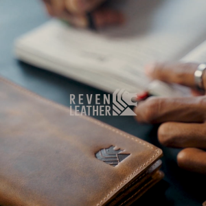 Selvaggi Leather Dompet Vincent: Dompet Kulit Sapi Vintage & Super Slim