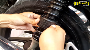 BALANCE Damper Shock Belakang Motor BEAT / VARIO / SCOOPY / GENIO / MIO / XRIDE Kualitas BERSERTIFIKAT UGM